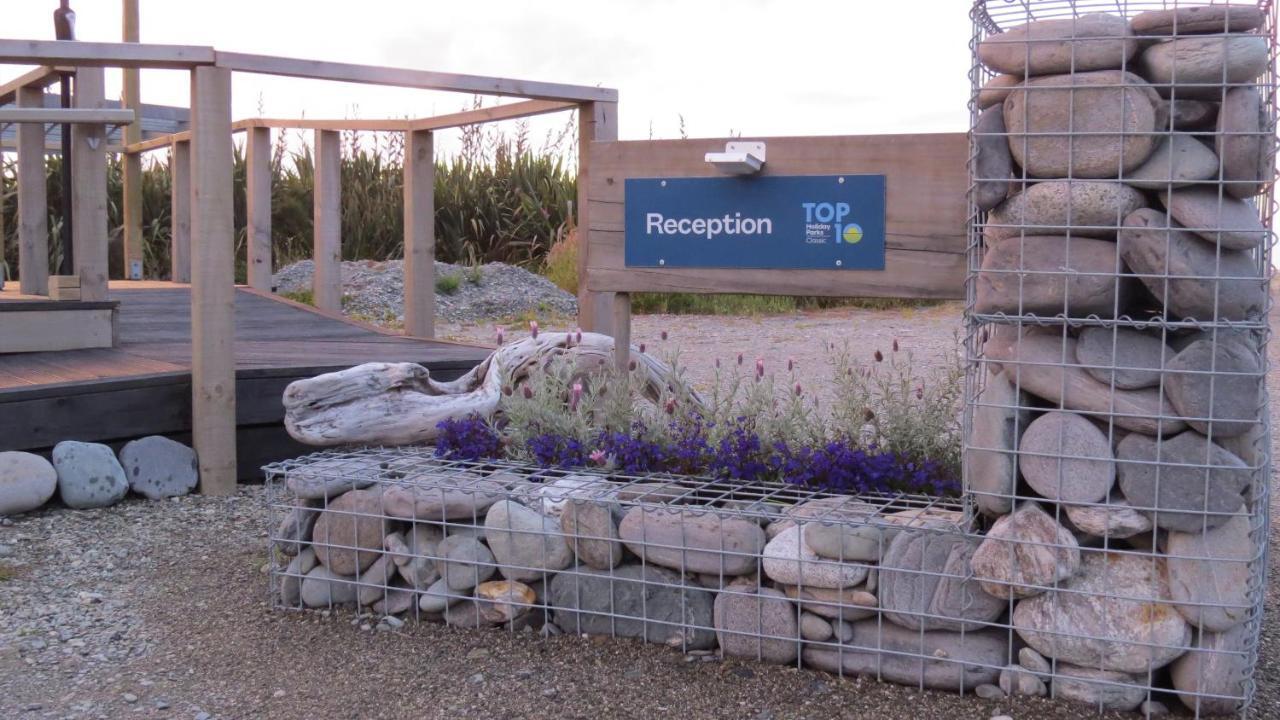 Ross Beach Top10 Holiday Park Bagian luar foto